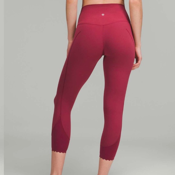 Lululemon Align Scalloped Hem High-Rise Crop Leggings 23" Mulled Wine - Picture 2 of 10